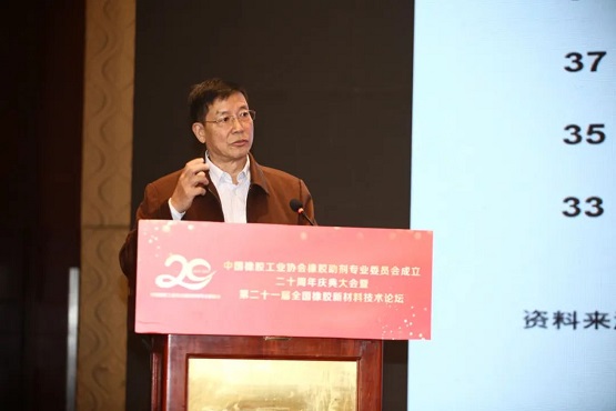 中國汽車文化促進(jìn)會副會長顧翔華 中國汽車文化促進(jìn)會副會長顧翔華