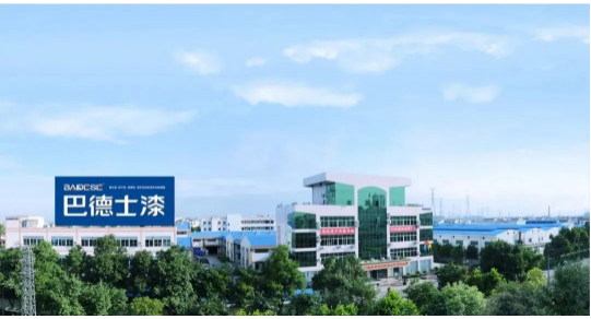 這對(duì)涂料廠家和經(jīng)銷商都提出了更高的要求 這對(duì)涂料廠家和經(jīng)銷商都提出了更高的要求