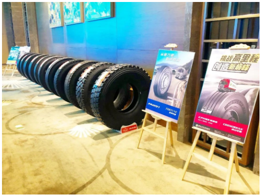 國內(nèi)乘用車輪胎替換渠道，期內(nèi)營業(yè)收入同比增長60.3%