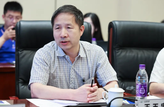 四川大學王玉忠院士發(fā)言