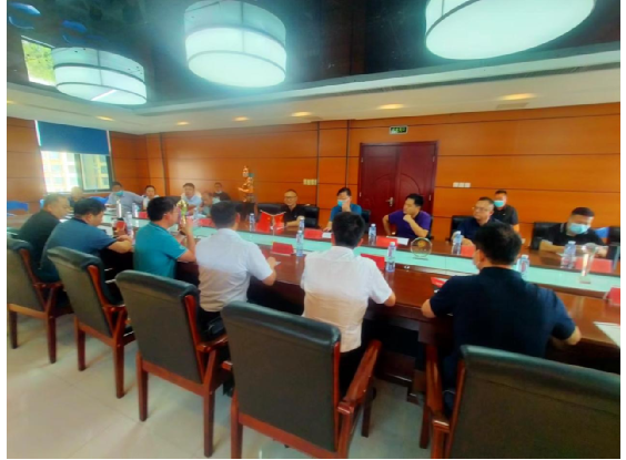 9月8日，河南省紀(jì)委聯(lián)合察訪組蒞臨金久龍實(shí)業(yè)有限公司，對開封市及尉氏縣落實(shí)河南省惠企利企政策情況進(jìn)行察訪。