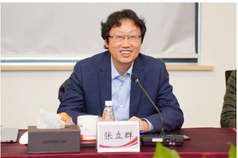 　圍繞寶通新四化戰(zhàn)略，寶通與北京化工大學(xué)和華南理工大學(xué)就綠色發(fā)展、人才培養(yǎng)等方面達(dá)成進(jìn)一步深度合作意向，并分別簽署了重要的合作協(xié)議。