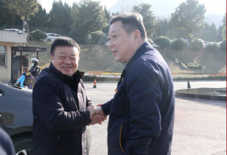 朱平生一行到黑貓集團(tuán)走訪慰問(wèn)并送上新春祝福 朱平生一行到黑貓集團(tuán)走訪慰問(wèn)并送上新春祝福