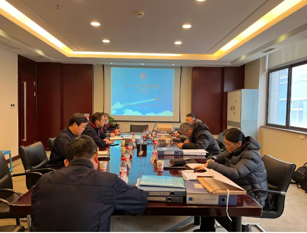 西橡公司順利完成安全標(biāo)準(zhǔn)化二級復(fù)核驗(yàn)收工作 西橡公司順利完成安全標(biāo)準(zhǔn)化二級復(fù)核驗(yàn)收工作