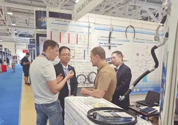 南京利德東方橡塑科技有限公司自2020年起積極展開國(guó)際市場(chǎng)拓展計(jì)劃，獲得了可喜的發(fā)展成果。在經(jīng)過多次努力之后，該公司已經(jīng)成功建立了與美國(guó)、加拿大、日本、墨西哥、伊朗以及俄羅斯等國(guó)家的牢固業(yè)務(wù)伙伴關(guān)系。