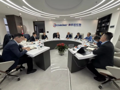 青島科技大學(xué)與泰凱英深化校企合作